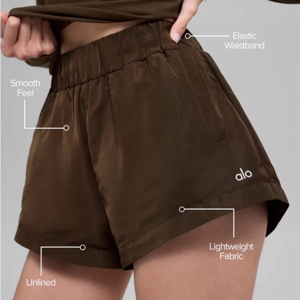ALO Yoga high-waist socialite short espresso